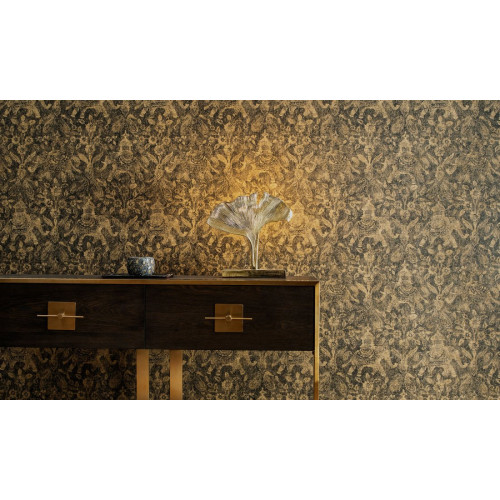 Essentials - Travellers Tantor 11081